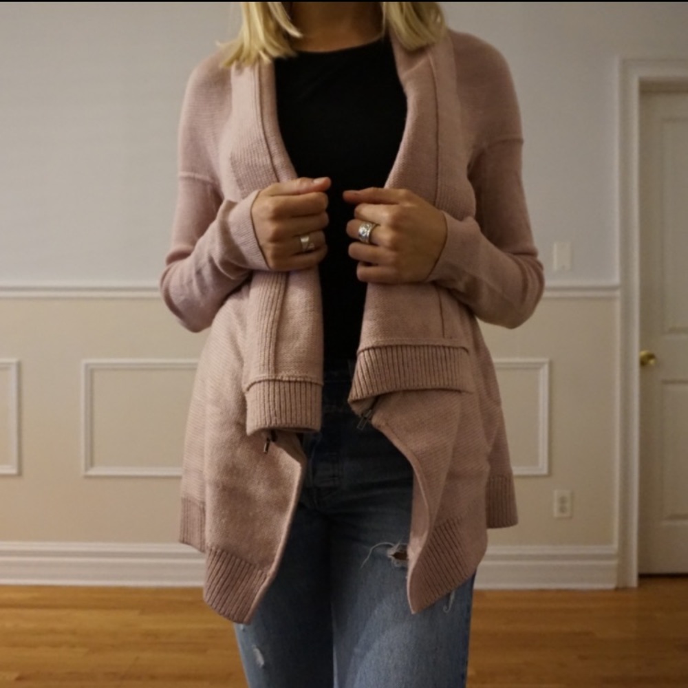 Lululemon knit sweater